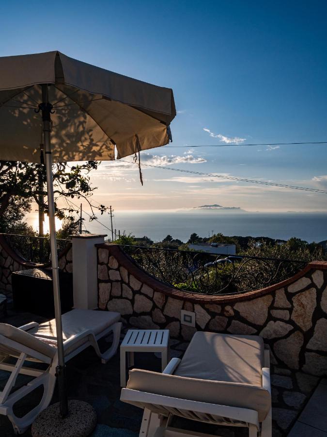 Casa Astra Bed & Breakfast Anacapri  Exterior photo